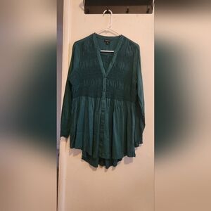 NWOT Torrid Green Blouse